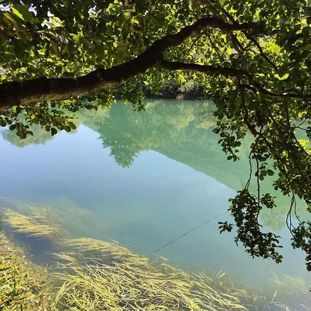アパート Sladojevic Na Plivi Jezero (Republika Srpska)