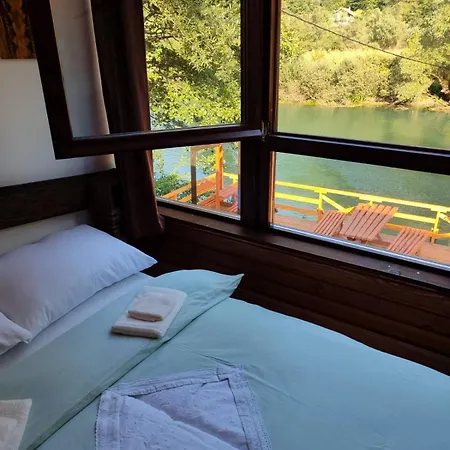 公寓 Sladojevic Na Plivi *